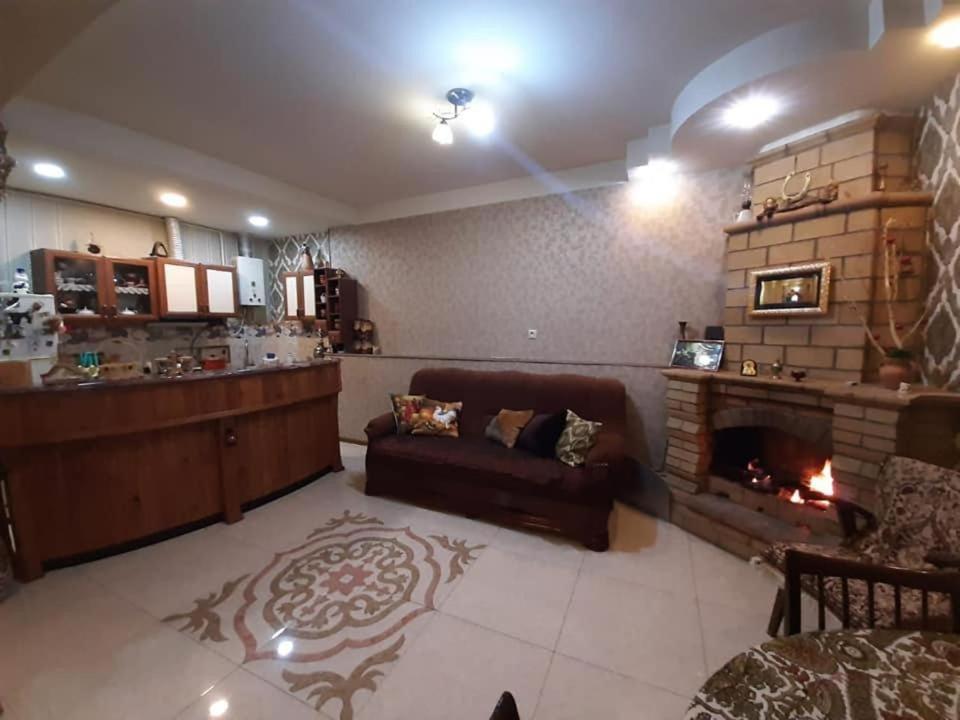 House 125A Villa Дилиян Екстериор снимка