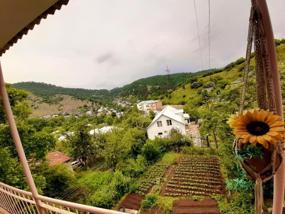 House 125A Villa Дилиян Екстериор снимка